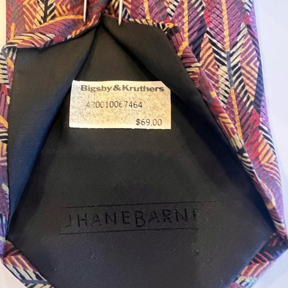 Vintage tie with price tag that has a history Jhane Barnes Abstract design